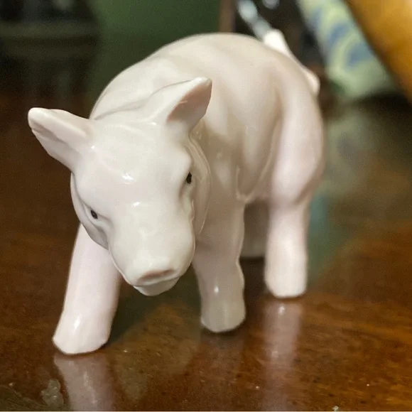 Pink Porcelain Pig - Picture 3 of 4
